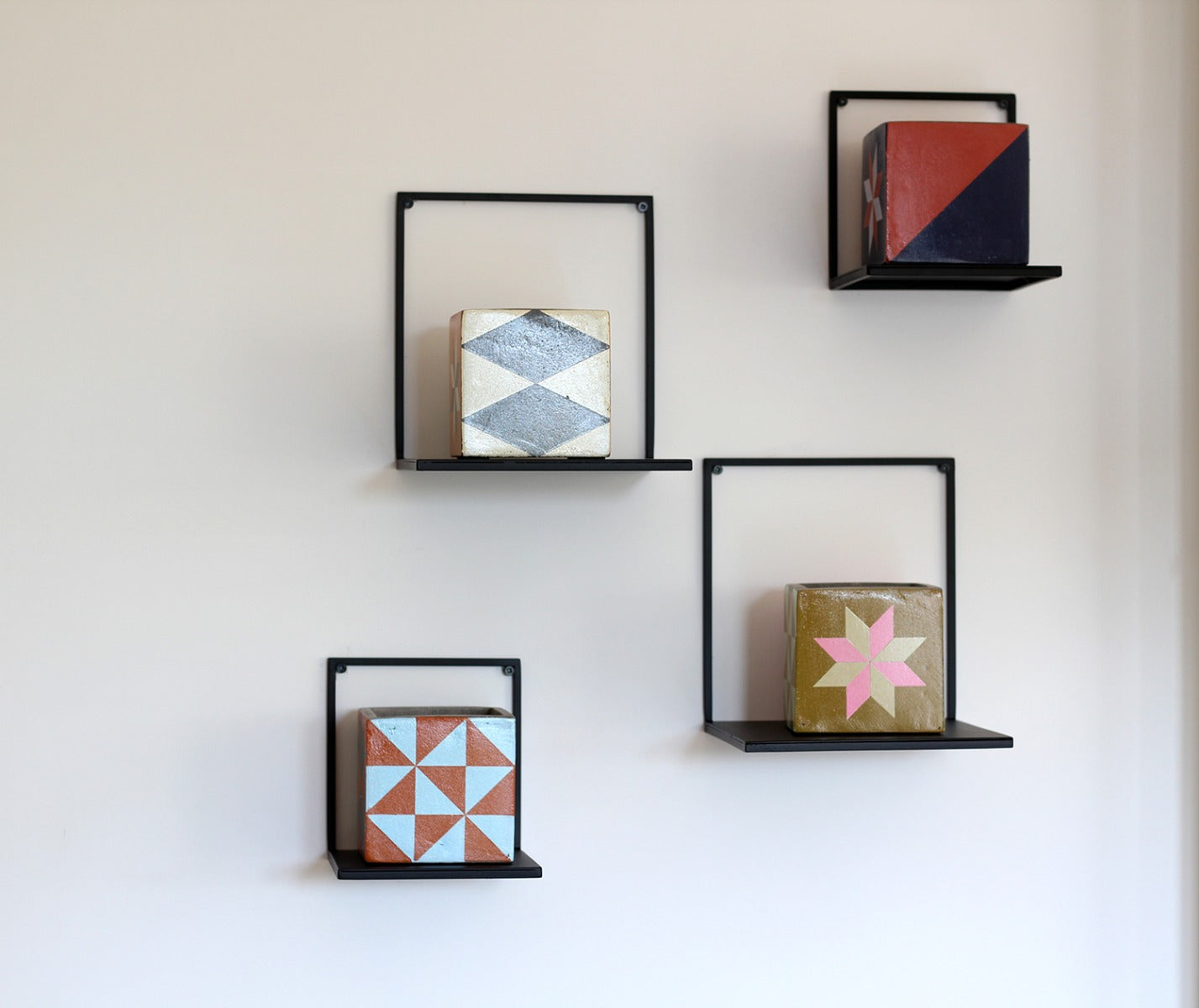 Mensola in ferro di colore nero - CONFIG0274