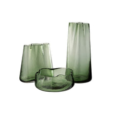 Vaso alto irregolare in vetro verde H33 - 13912