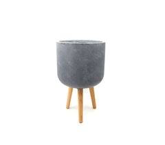 Vaso in cemento e resina su piedi in legno H50 - 8420004-M