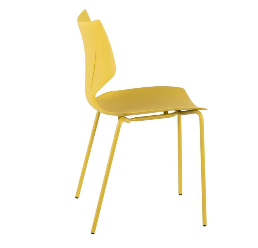 Amarillo - Sedia Impilabile in Polipropilene Giallo con Struttura in Metallo L43 X P42 X H79 CM - 606282