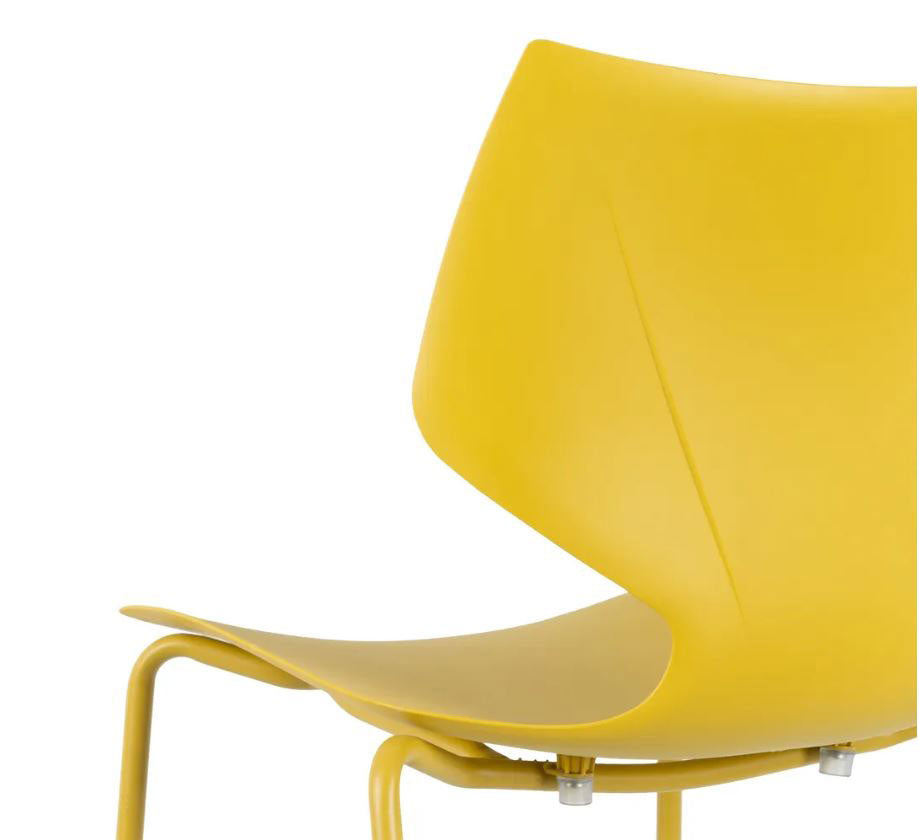 Amarillo - Sedia Impilabile in Polipropilene Giallo con Struttura in Metallo L43 X P42 X H79 CM - 606282