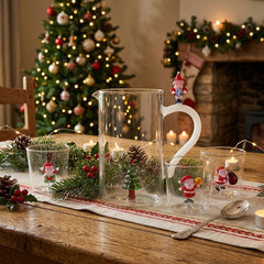 Brocca Christmas Tales Albero di Natale con Babbo Natale Ichendorf Milano ambientata