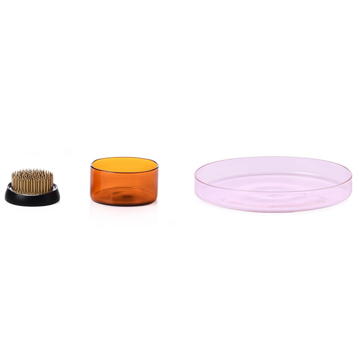 KENZAN - Set vassoio ambra 6,5cm + vassoio rosa 15cm + flower frog in ottone 5cm - by Denis Guidone - 09313191