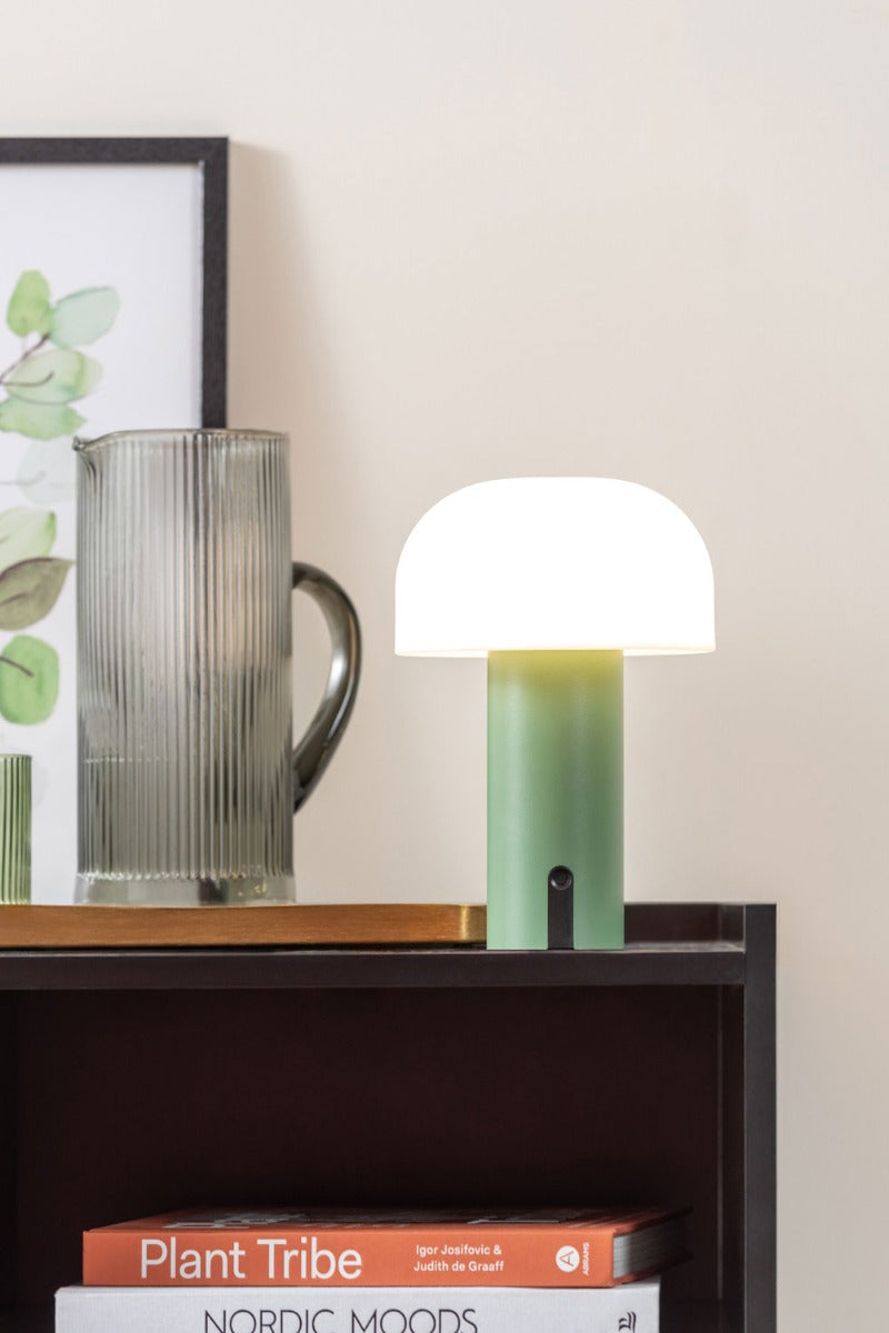 Lampada da Tavolo Luca Verde &ndash; Design Moderno e Funzionalit&agrave; Senza Fili - LM2189GR