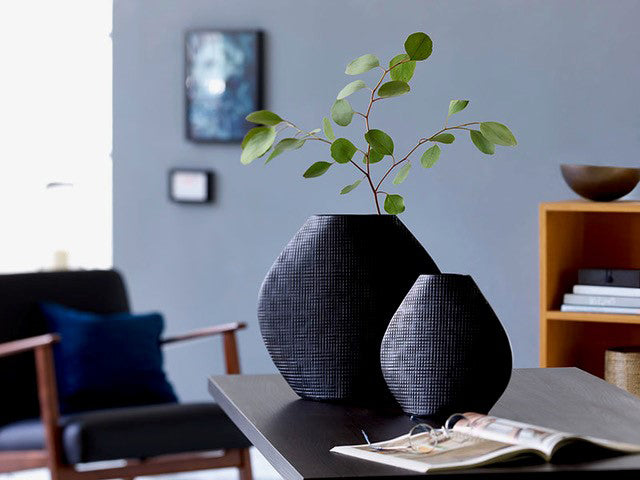 Vaso Outback L | Vasi di design in alluminio nero verniciato a polvere - 219015