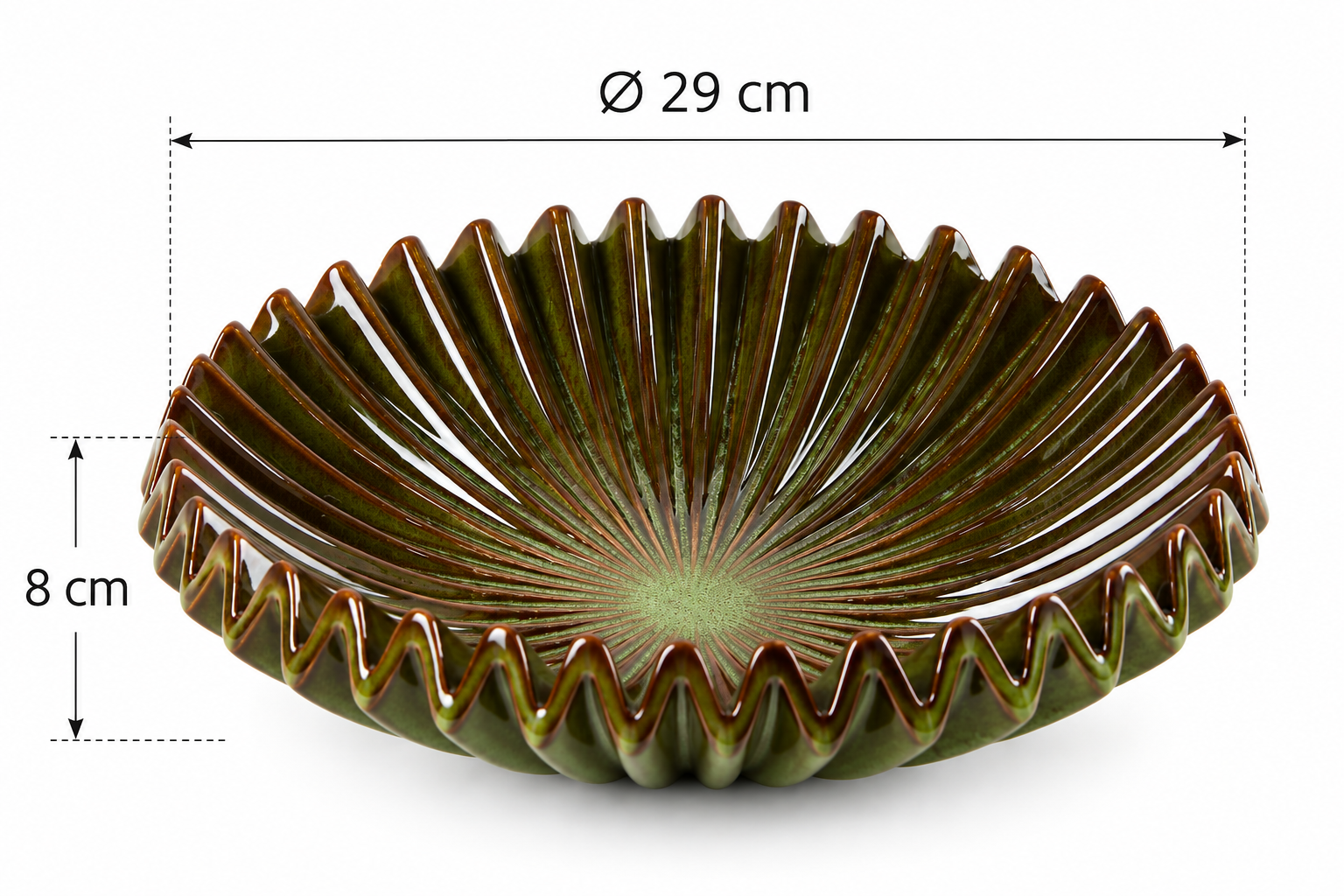Piatto decorativo Raggiera in ceramica verde EDG Enzo De Gasperi con dimensioni indicate, altezza 8 cm e diametro 29 cm, design a raggiera e bordo ondulato.
