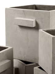 Vaso in cemento quadrato grigio con manici | Vasi di design in cemento Serax - CONFIG0459