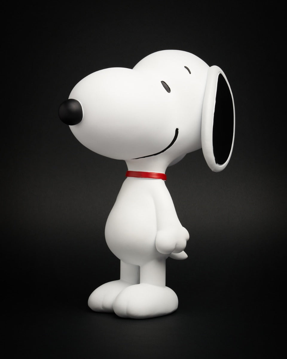 Statuetta In Poliresina Snoopy Standing White H25 Cm &ndash; Decorazione Peanuts - SNOO251105