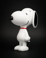 Statuetta In Poliresina Snoopy Standing White H25 Cm &ndash; Decorazione Peanuts - SNOO251105