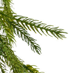 Dettaglio rami realistici in PE del tralcio natalizio di Cryptomeria