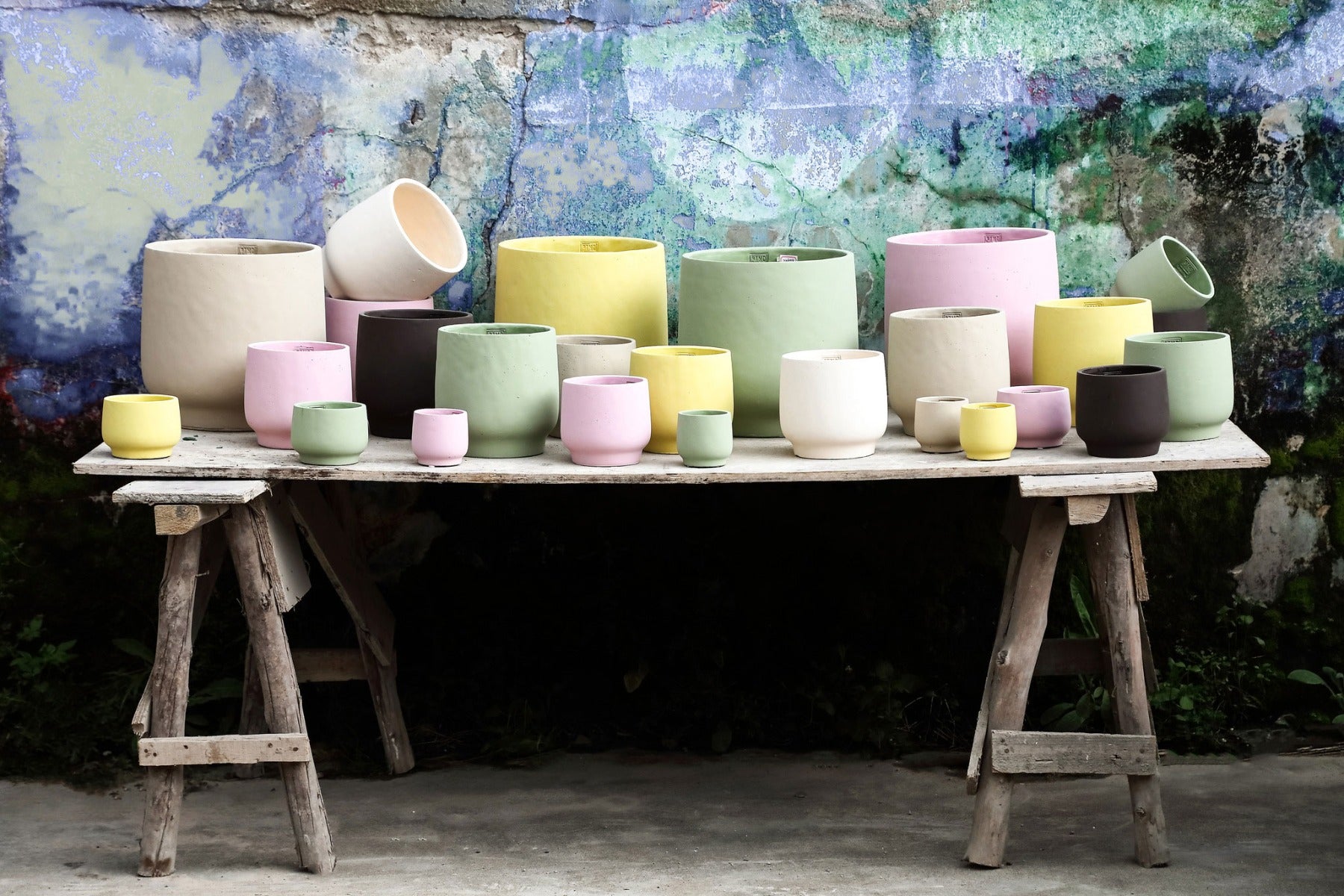 Vaso Aline Cemento Bianco Crema | Vasi di Design in Cemento - CONFIG0461
