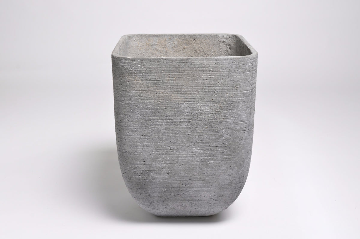 Vaso Rough: vasi in cemento da esterno D&amp;M - B104GI