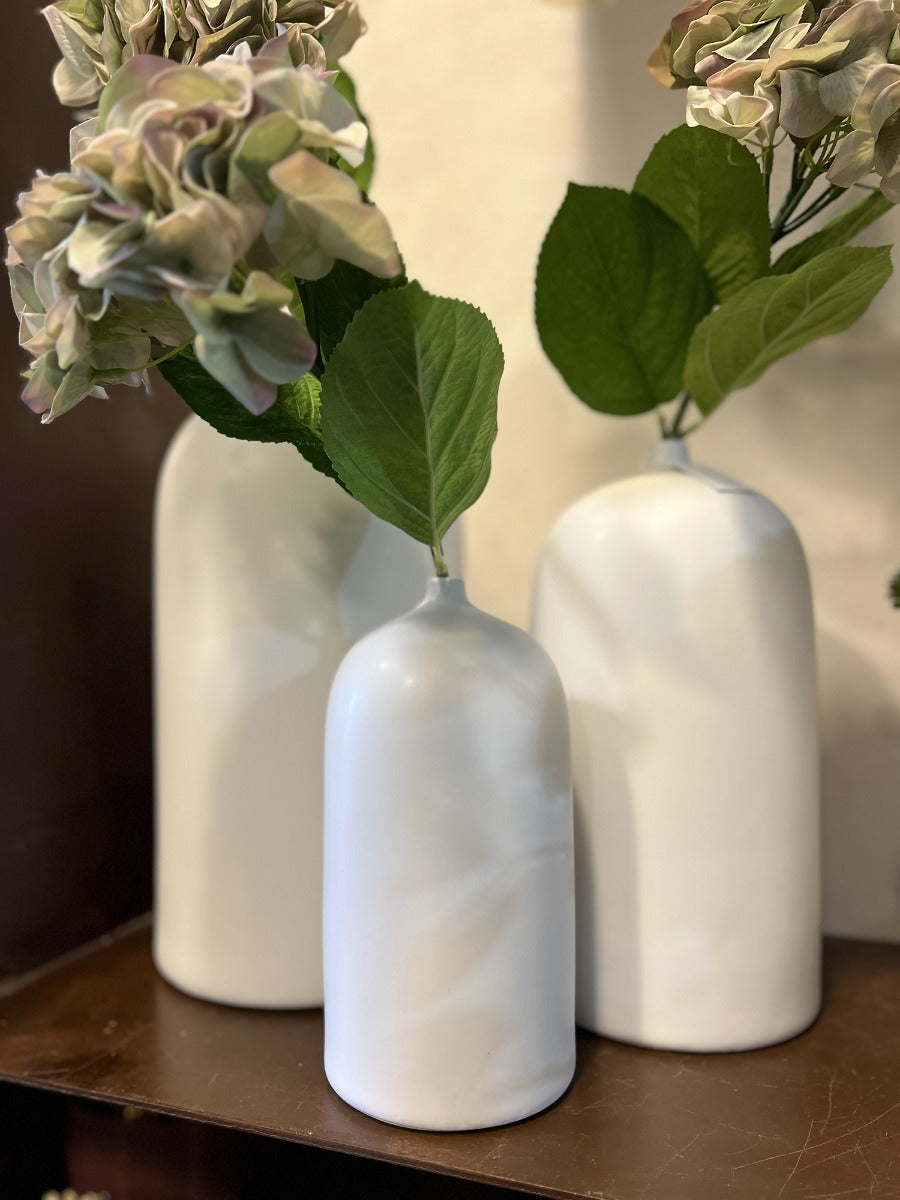 Vaso monofiore in ceramica bianca Design Enzo De Gasperi - CONFIG0380