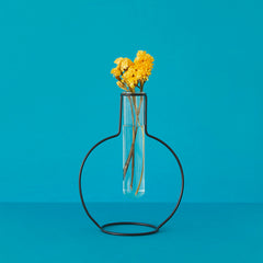 Vaso Round Silhouette Colore nero in metallo e vetro H19 - 27322