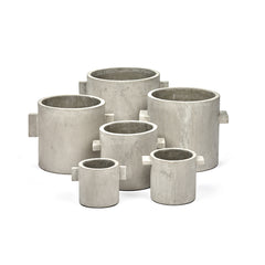 Vaso in cemento naturale tondo : Vasi in cemento design Marie Michielssen - CONFIG0266
