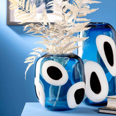 Vaso Occhi Blu in Vetro H22 Cm - Un Dettaglio di Stile per i Tuoi Interni - 047509