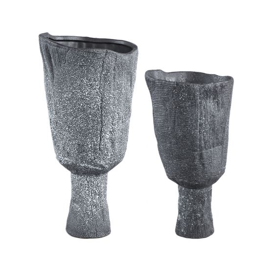 Vaso Nirah Black | Vaso di design in ceramica forma irregolare